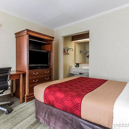 Econo Lodge Kernersville Eksteriør billede