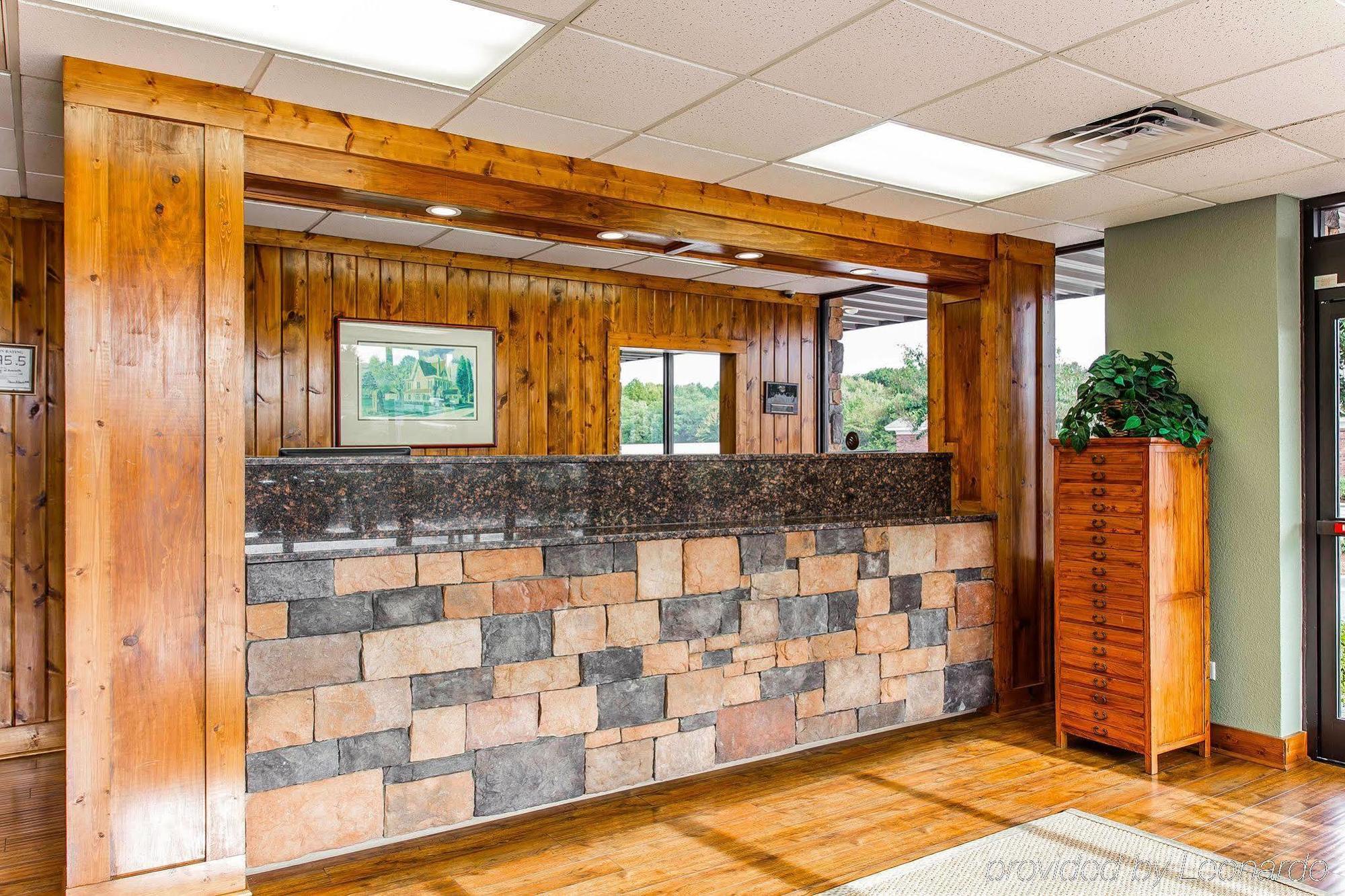 Econo Lodge Kernersville Eksteriør billede